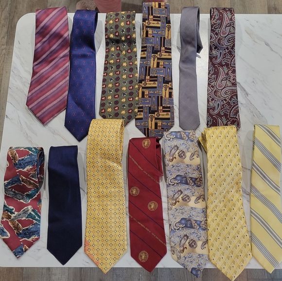 Silk Tie Lot - Picture 4 of 14